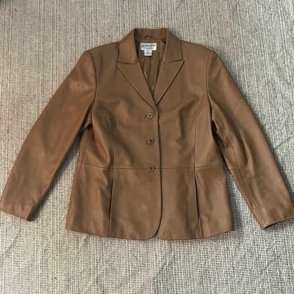 Pendleton Jackets & Blazers - ⭐️Vintage Pendleton leather jacket/blazer, petite large⭐️#PENDLE